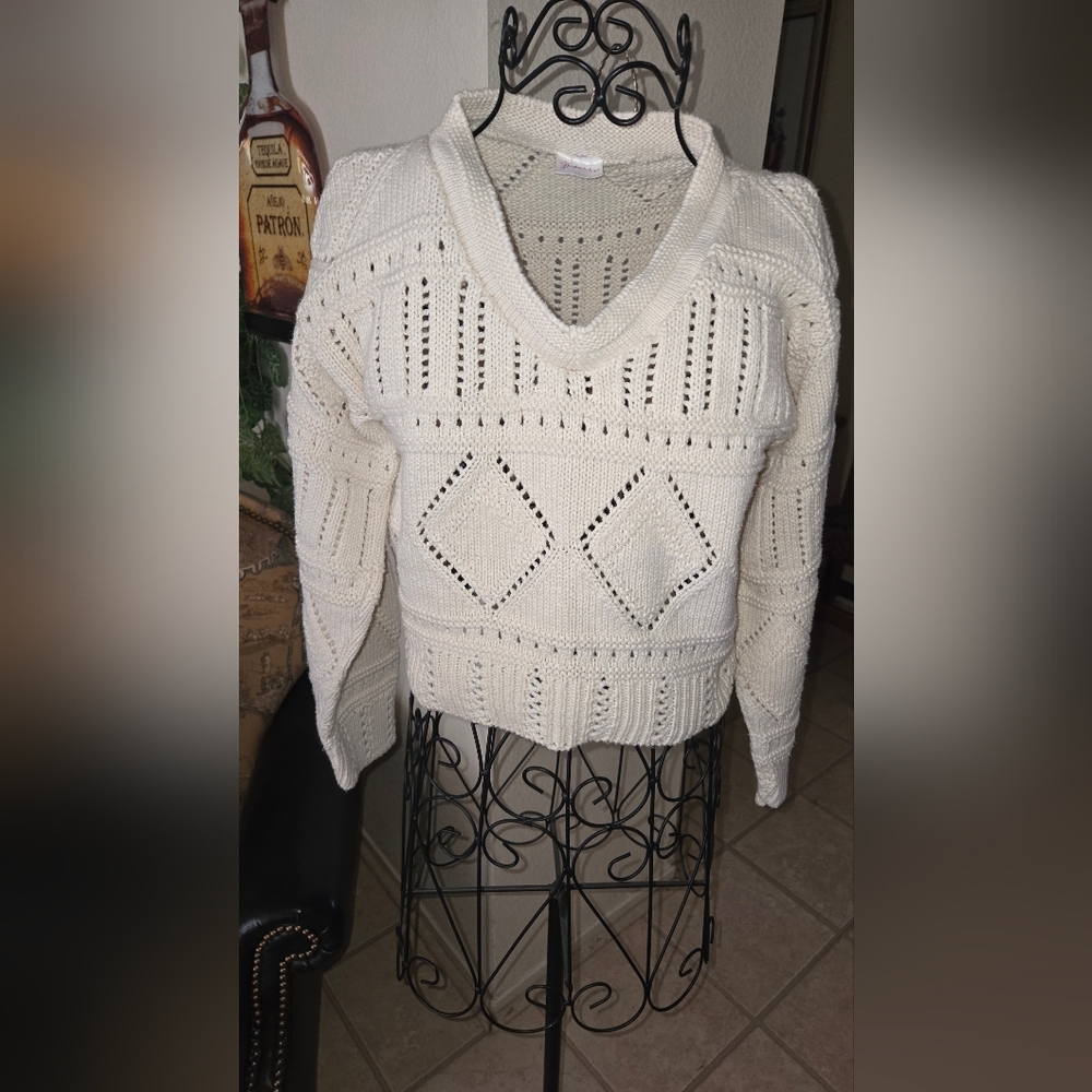 Sweater Sz M. Short Vintage Fredericks Of Hollywood